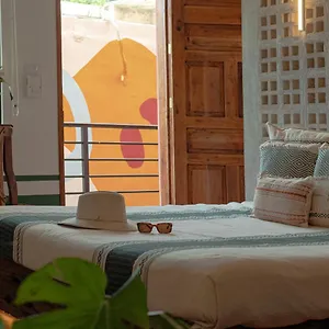 Hiphipstay - The Colonial Tulum Pueblo